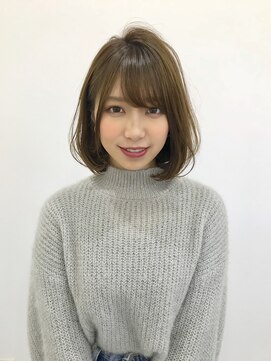 シウ(shiwu) shiwu小顔ショートボブ