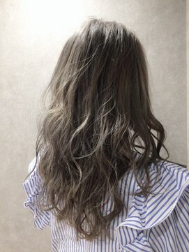 ラビマーニ 吹田店(Labimani) 【Labimani】外国人風グレーアッシュ