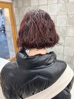 トゥコ(tuco)&nbsp;ボブパーマ　くるくる　カシスカラー