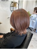くびれボブにほんのりピンクでツヤ感up
