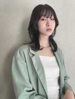 メイカ(MEIKA)&nbsp;アレンジ自在な 軽やかレイヤーミディ