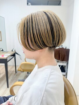 モリオ フロム ロンドン 成増店 【morio成増 セリザワ】刈り上げボブ アンブレラカラー