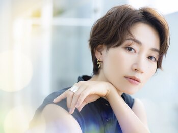 レーベン(Leben)の写真/“脱”白髪染め！白髪を活かすデザインカラーで透明感やツヤのあるワンランク上のStyleに♪