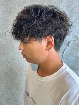 ニアウ 伊勢崎連取店(Niau) 波巻きスパイラルパーマツイストスパイラルパーマシャドウパーマ