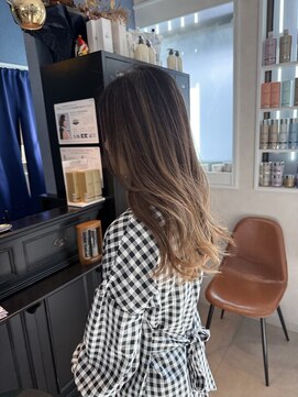 エモ(emo) ハイライトグラデーション