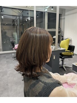 アッセンブル(ASSEMBLE) ウルフヘア×外国人風ベージュカラー