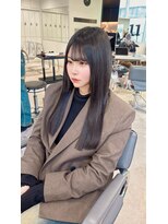 エクステ　黒髪ロング　馴染むエクステ　暗染め　YUKI