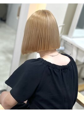 カリーナ(CARINA) ハイトーンカラー/ナチュラルベージュ