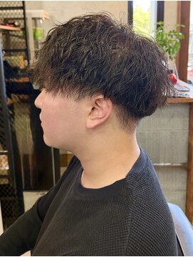 リーベル(Liber) 縦落ち強めツイストスパイラルパーマ