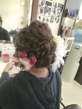 ヘアセットサロンエッジ(Edge) 花嫁様アップスタイル