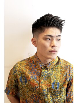 メリケンバーバーショップ コウベ(MERICAN BARBERSHOP KOBE) スパイシーアップバングローフェード