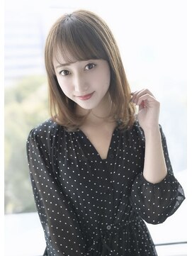 ソワリー 栄(THOiRY) 小顔カットが得意なスタイリストby坂元