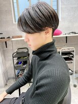 アンダーバーホワイト(_WHITE)&nbsp;前下がりセンターパート