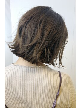 シャメル(Chamel) 外ハネボブ/切りっぱなし/大人可愛い小顔スタイル/20代30代40代