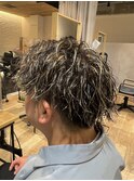 ツイストパーマハイライト