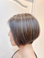 リッター(Ritter)&nbsp;前下がりボブ