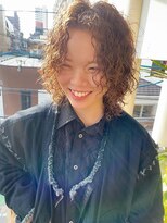 キュエ(qiie)&nbsp;斜めバング/デザインカラー/グレージュカラー/シルキーベージュ