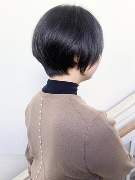 モリオ フロム ロンドン 成増店 【morio成増/一戸】大人可愛い黒髪くびれショート