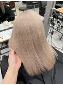 パールベージュ