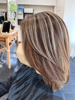 エムプラス 二子玉川(Mplus)&nbsp;【白髪手術】ハイトーンの明るい白髪ぼかしB Mplusミズイデ