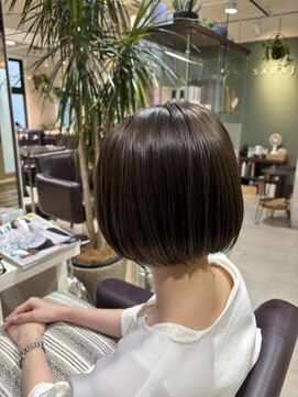 サラジュ 梅田店(SARAJU) sarajuオオミ　ミニボブ　透明感オリーブベージュ
