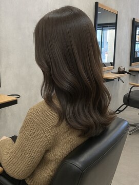 クラン 岡本(Chlan) 柔らか質感セミロングウェーブ×オリーブブラウン