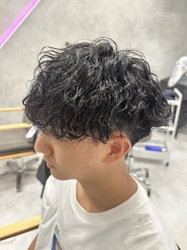 メンズサロン クロムス 梅田茶屋町店(Men's salon clomus) 波巻きパーマ　梅田 茶屋町