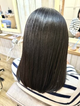 エニー(ENi) クラゲヘアー/小顔に見せるヘア/ココアベージュ/辻堂/40代50代