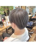 シルバーグレージュダブルカラーマッシュ