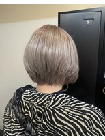 シーン(seen.)&nbsp;白髪ぼかしハイトーン