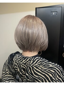 シーン(seen.) 白髪ぼかしハイトーン