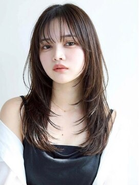 ルーチェ 溝の口(Luce) クールなダークトーン×レイヤーカット。圧倒的ツヤ感の洗練ヘア