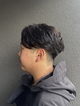 ヤスムラ(YASUMURA) 春に向けてのビジネスフェザーパーマ【西宮北口/理容室】