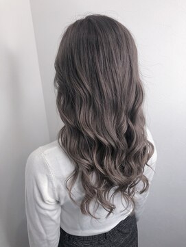 モーション 新宿(motion) ナチュラルグレージュ