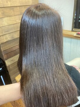 トリート(TREAT) 艶髪ヘッドスパを受けられたお客様へア