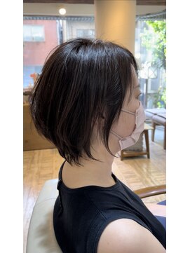 ティアラ 桜木町(TIARA) 丸みショート/20代/30代/40代/ショートスタイル/小顔補正