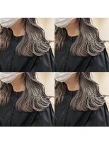 アルーシェ 新宿店(Alushe)&nbsp;インナーカラー　アッシュグレー