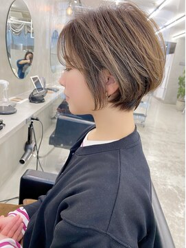 ヴィー 青山/表参道(VIE) 【VIE/つばさ】カットが上手い◎ふんわりショートボブ 4