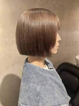 エイト 福岡天神店(EIGHT fukuoka) ベージュカラー