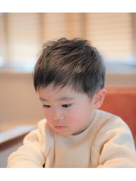 エクリュ 自由が丘(ecru) キッズカット　小学生