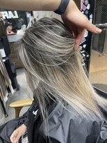 ラフ(LAFF) #バレイヤージュ#グレージュカラー#ボブウルフ#ココアベージュ