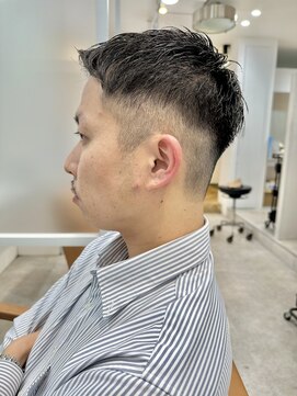 ロミーオム 本厚木(ROMMY. Homme) 刈り上げ短髪アップバングショートボウズビジネスメンズヘア