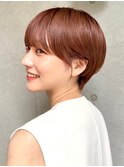 暖色系カラー×束感ショート×小顔立体カット