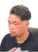 震災刈り/フェード/スキンフェード/刈り上げ/20代