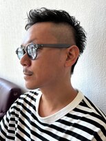 ブリランチン イワタ(Brilliantine Iwata) ベリーショートのツーブロ