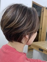 アトリエ ジジ(atelier ZiZi)&nbsp;白髪ぼかし　ショート　ハイライト