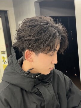 アクロ(ACRO) フェザーパーマ　ニュアンスパーマ　毛流れ