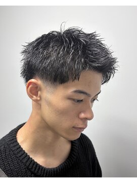 アクロ(ACRO) 広島メンズ/スパイキーショート/テーパーフェード/短髪