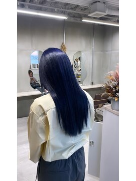 ピンク バイ アンジェリカ 瓢箪山店(PINQ by ANGELICA) #PINQ#ブルーブラック#レイヤーカット#ブリーチ