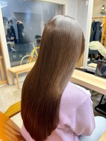 クア(qua) 【北千住】イルミナカラー x 髪質改善ストレート 艶ロング